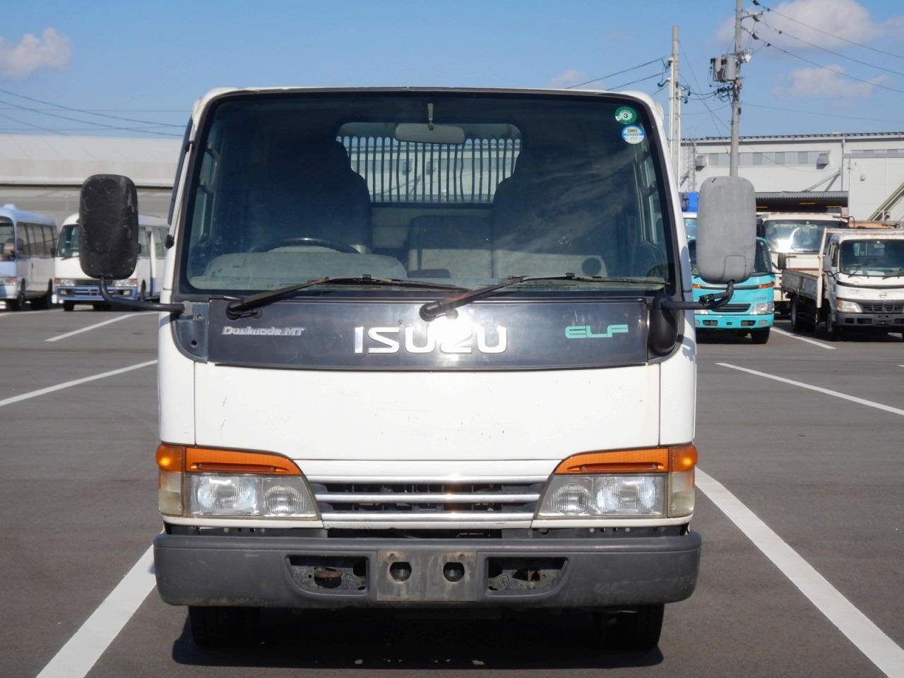 ISUZU Elf Truck