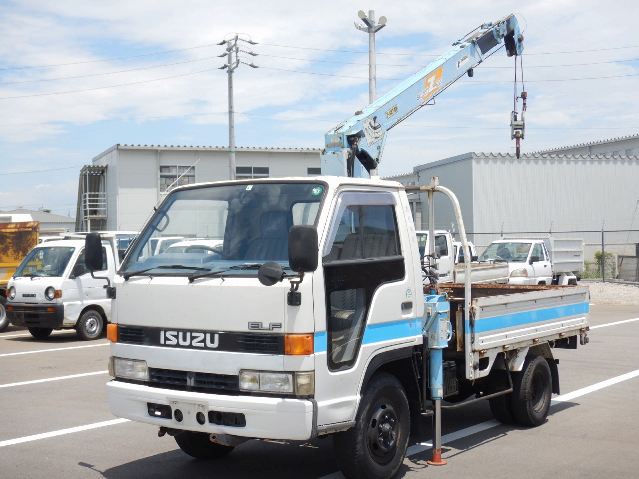 ISUZU Elf Truck