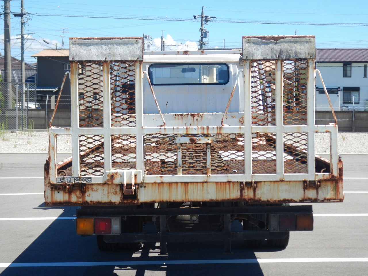 MITSUBISHI Canter