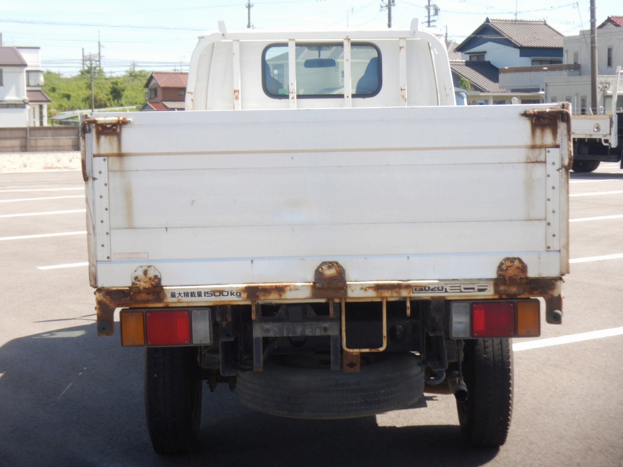 ISUZU Elf Truck