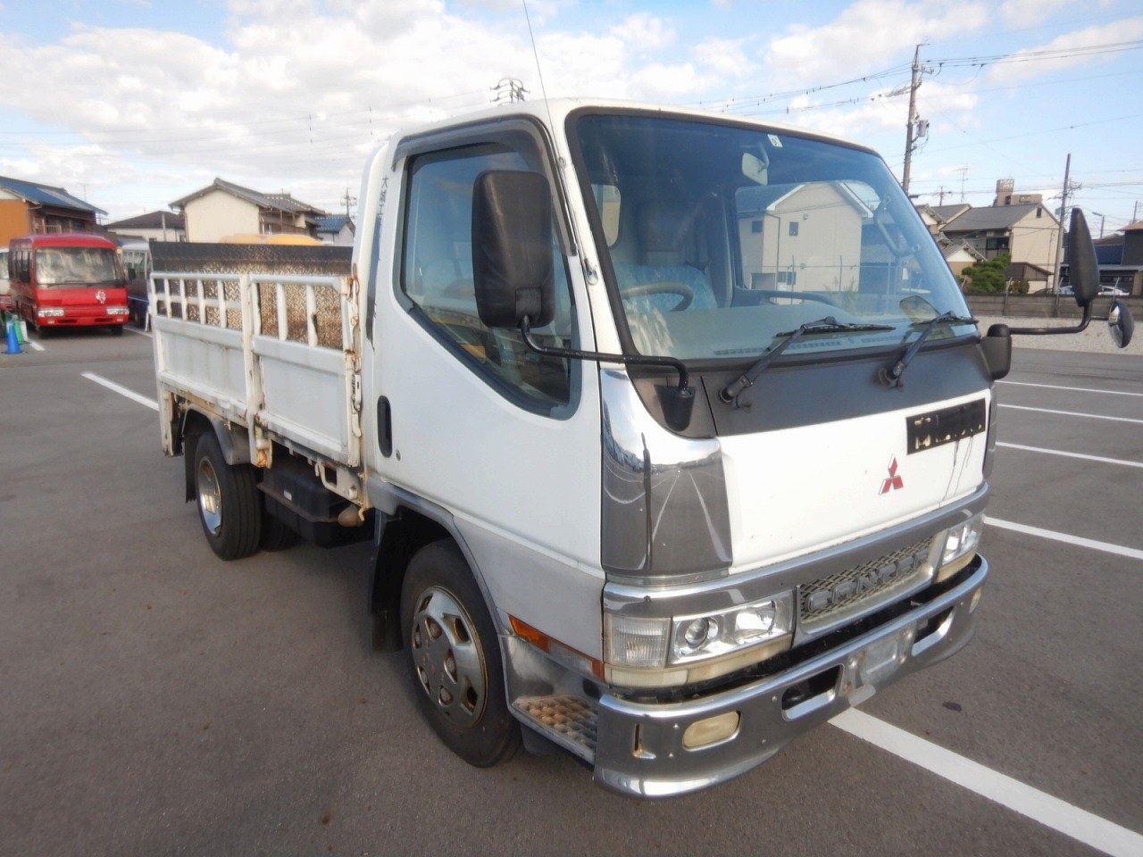 MITSUBISHI Canter