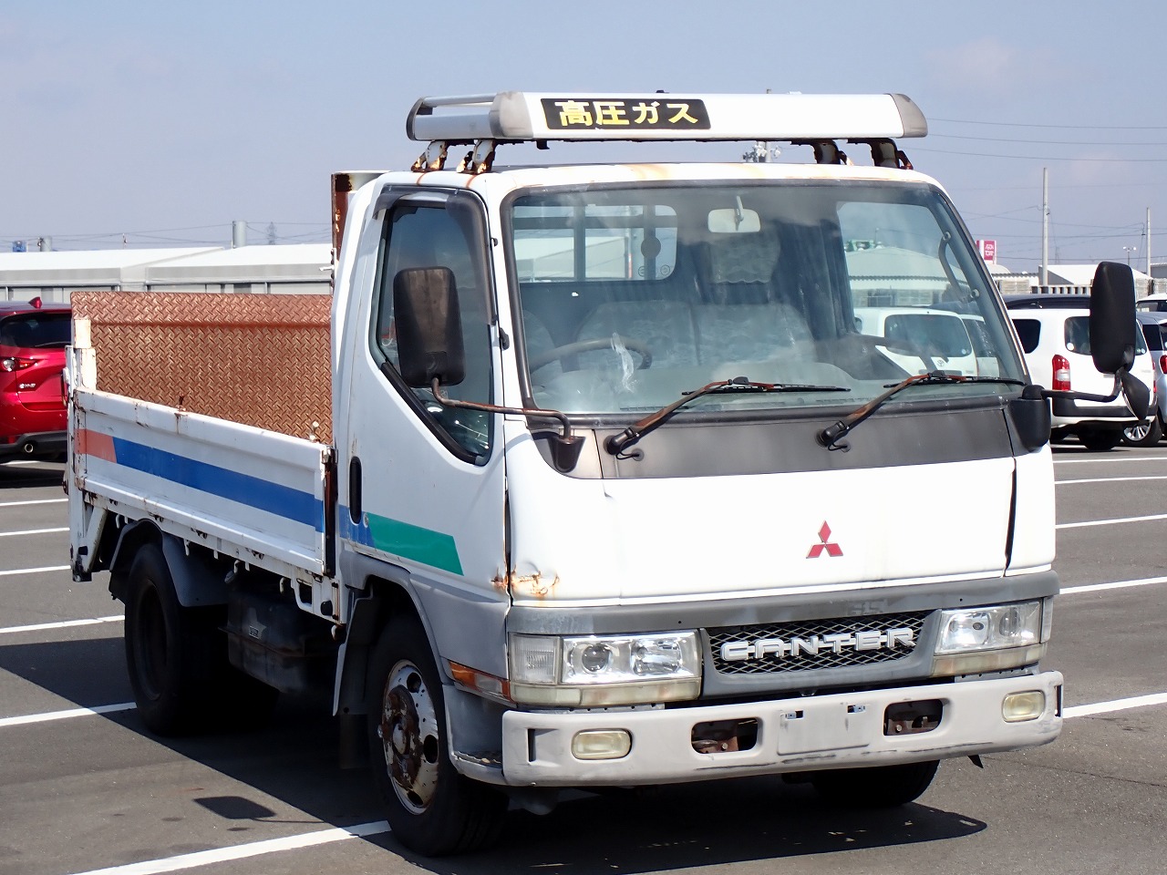 MITSUBISHI Canter