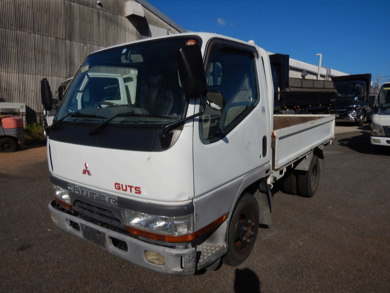 MITSUBISHI Canter Guts