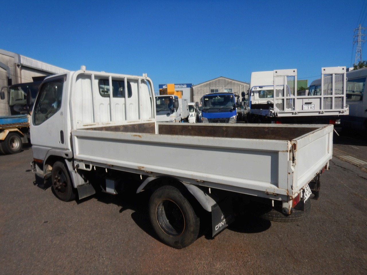 MITSUBISHI Canter Guts