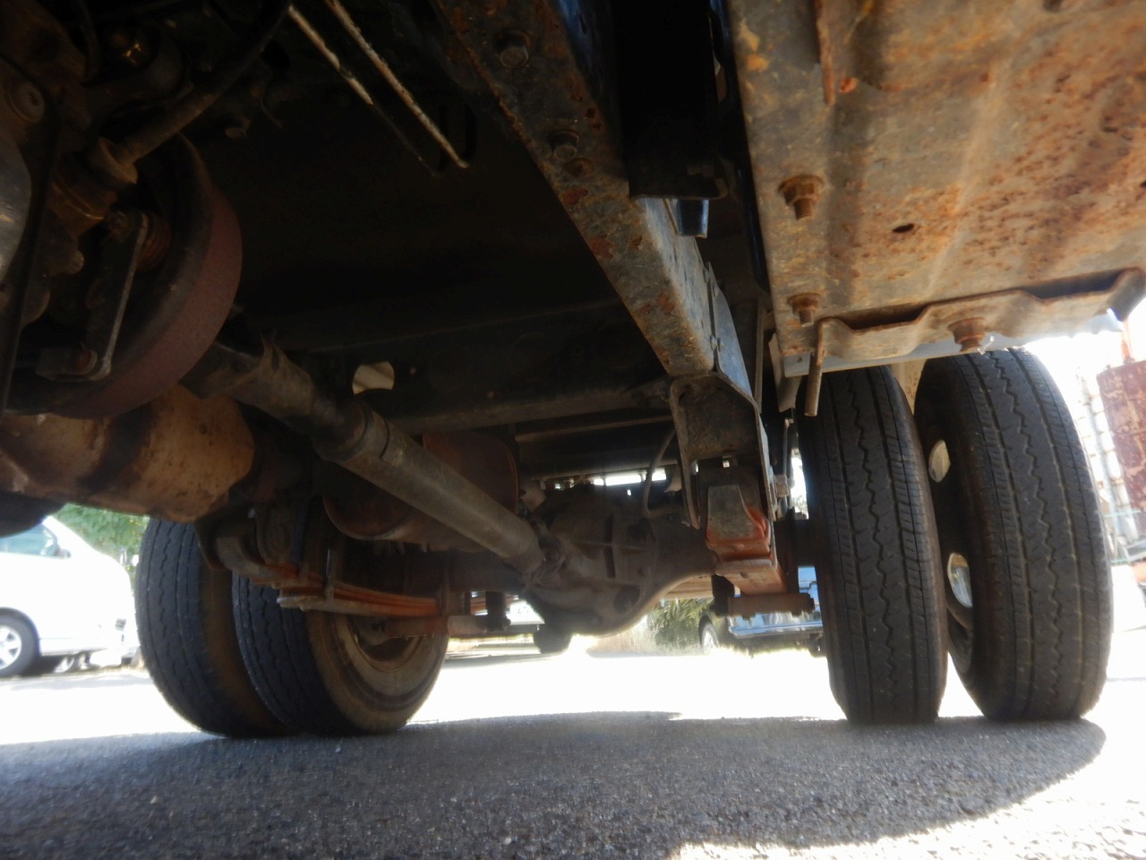 MITSUBISHI Canter Guts