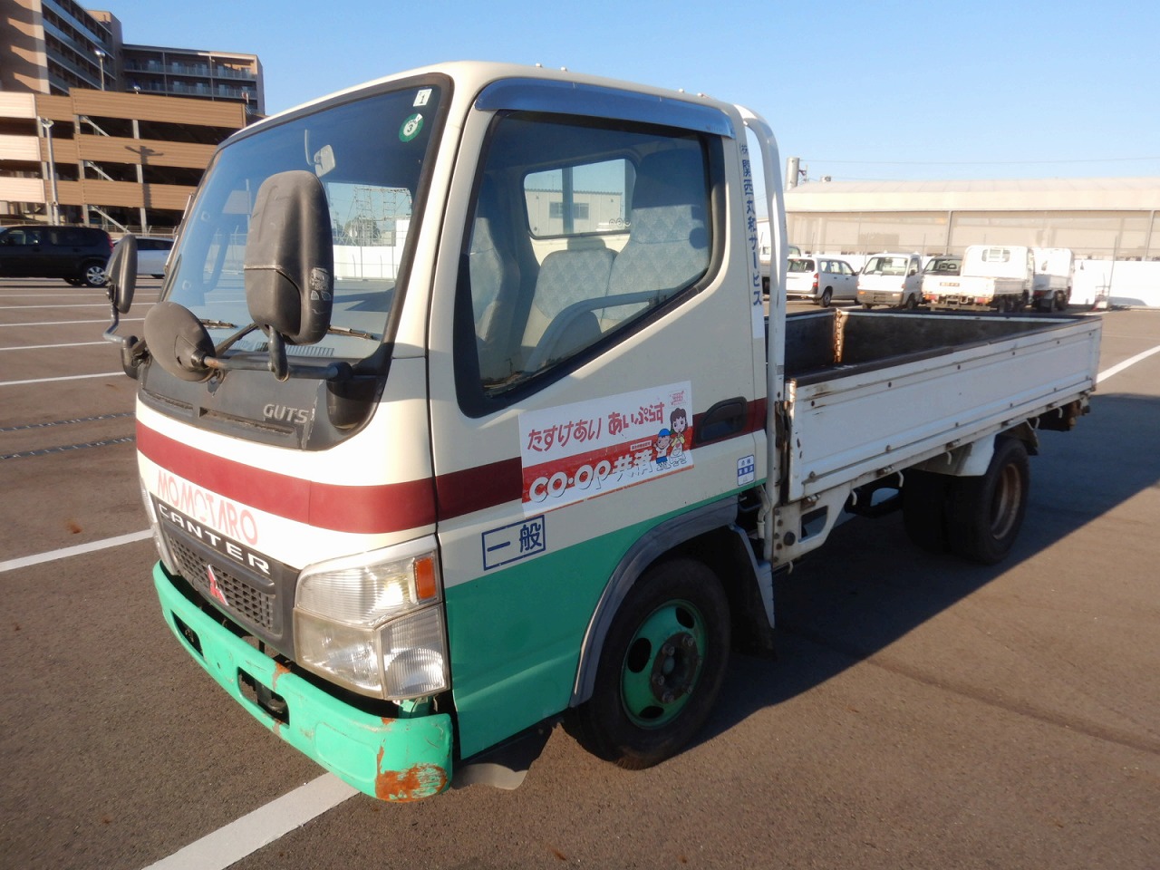 MITSUBISHI Canter