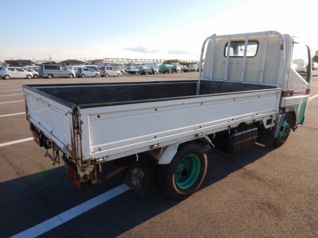 MITSUBISHI Canter