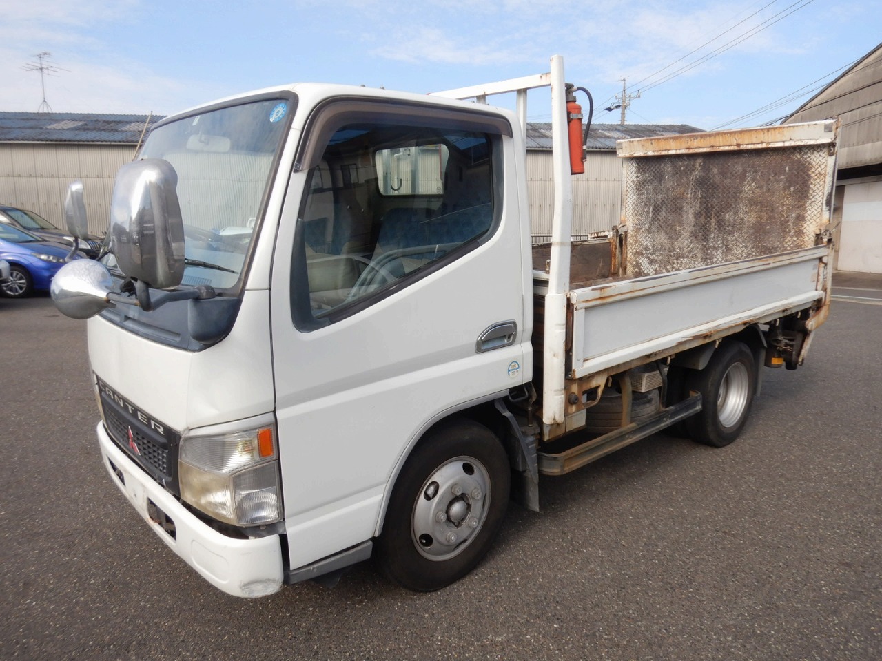 MITSUBISHI Canter