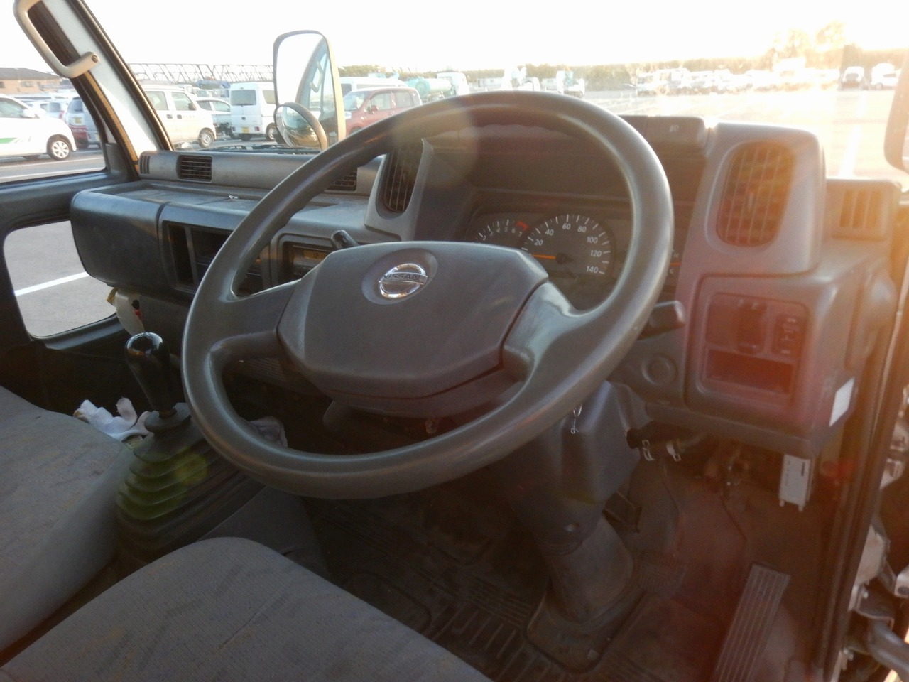 NISSAN Atlas