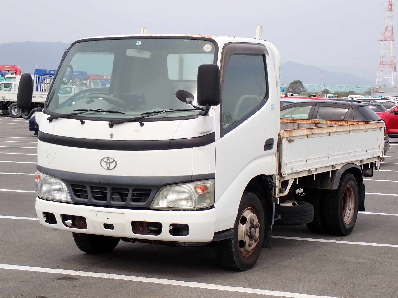 TOYOTA Dyna Truck