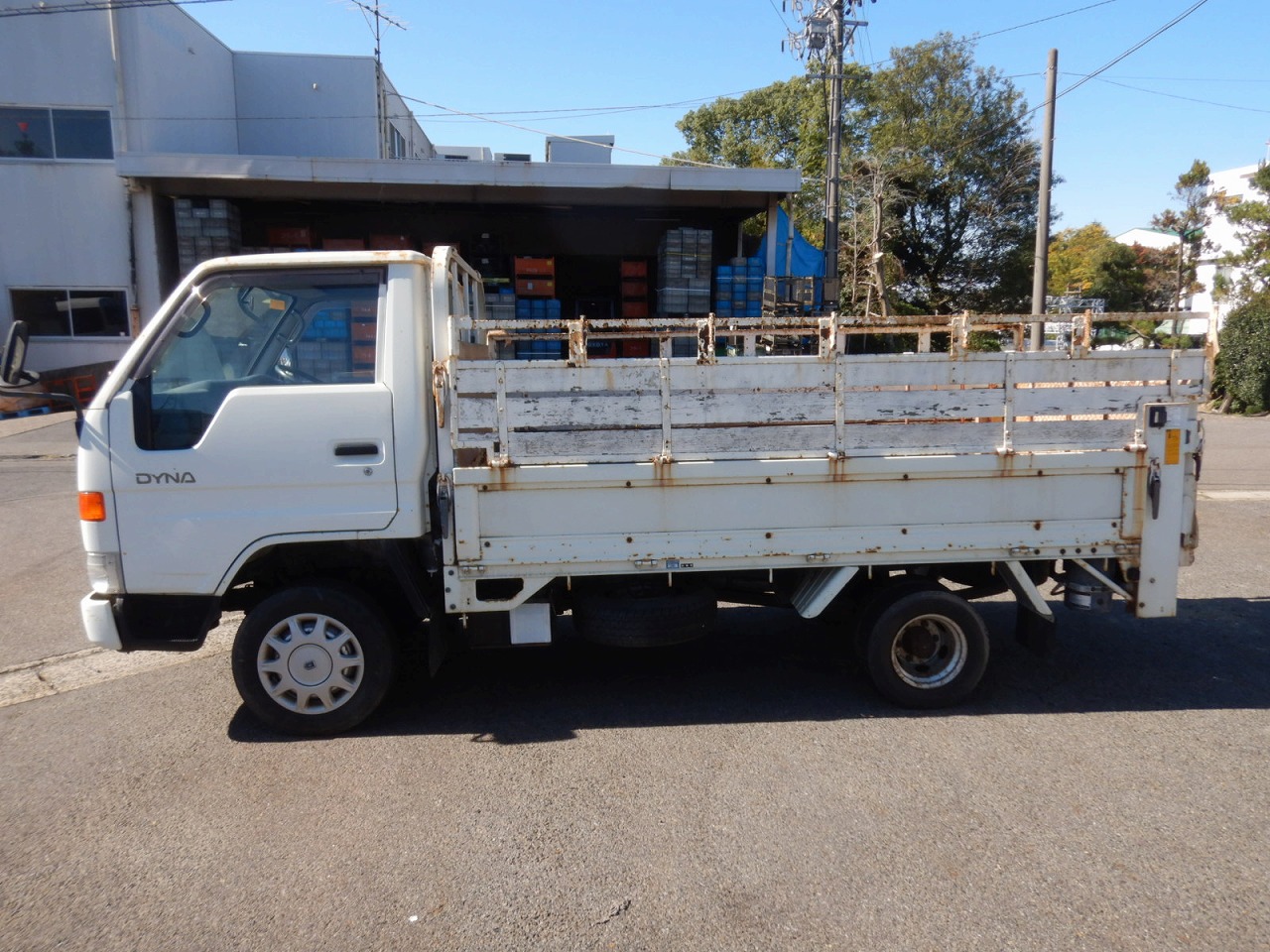 TOYOTA Dyna Truck