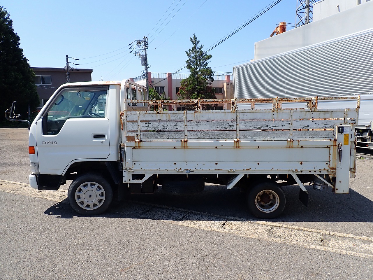 TOYOTA Dyna Truck