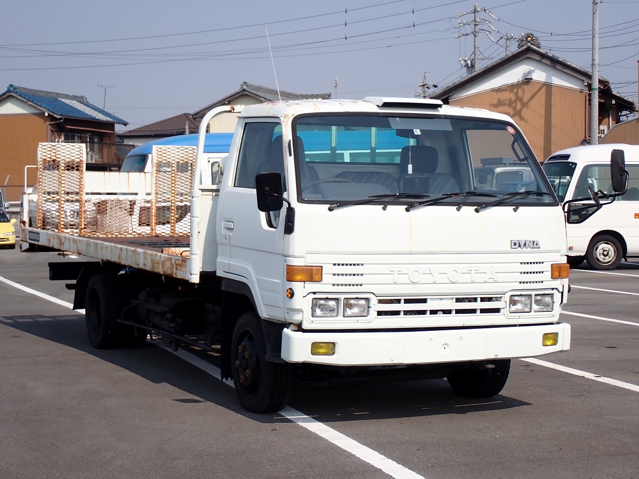 TOYOTA Dyna Truck