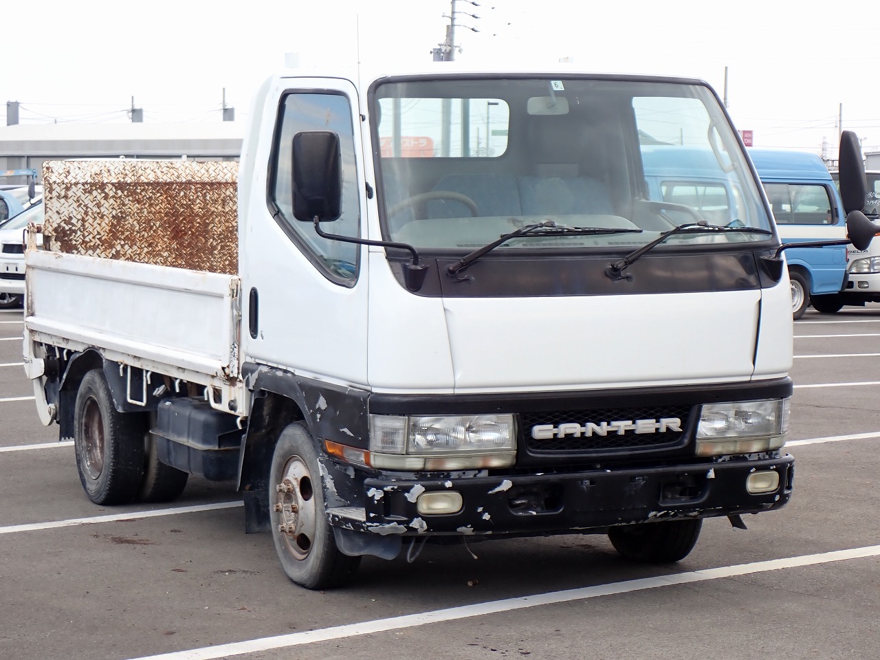 MITSUBISHI Canter Guts