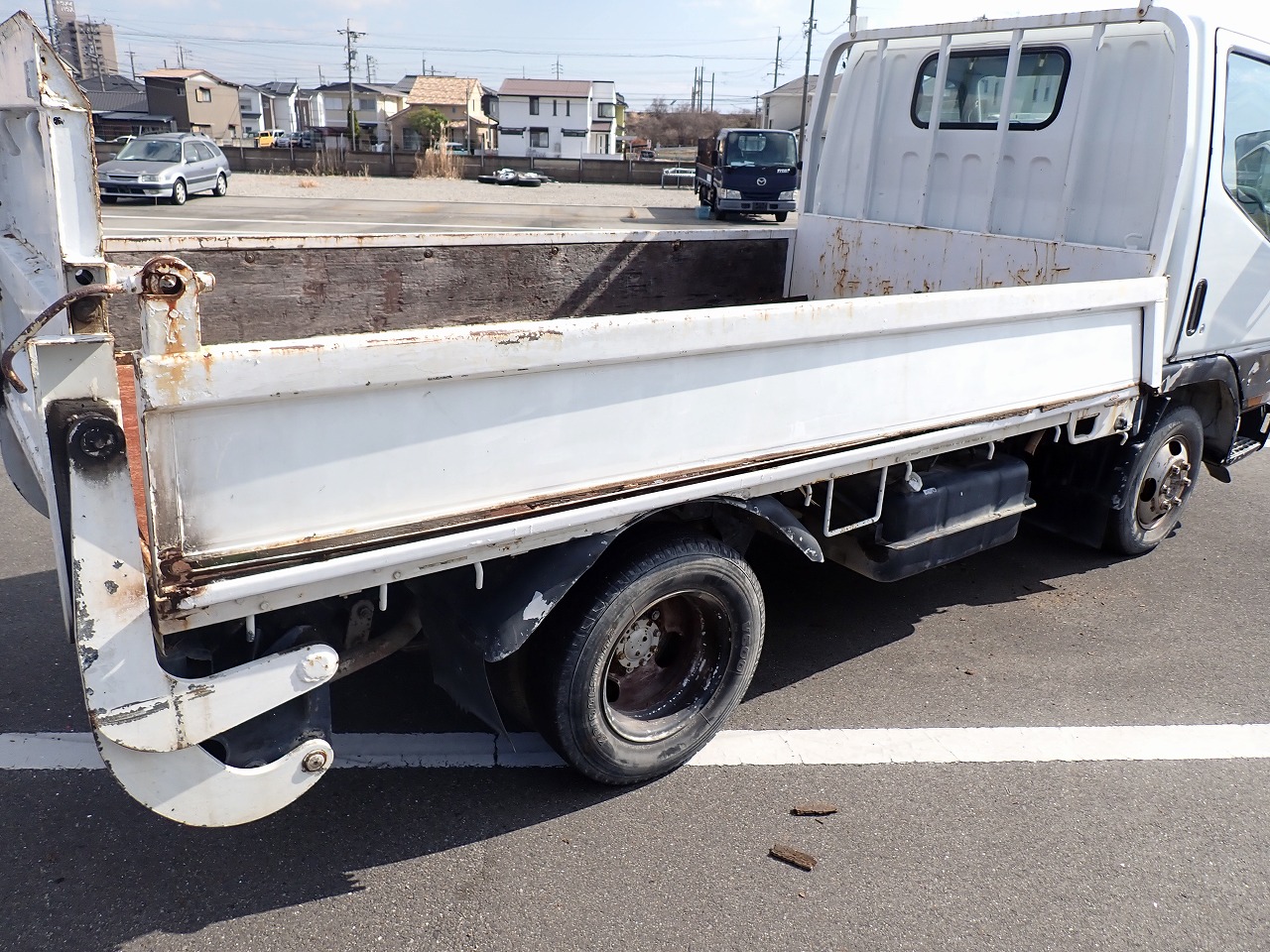 MITSUBISHI Canter Guts