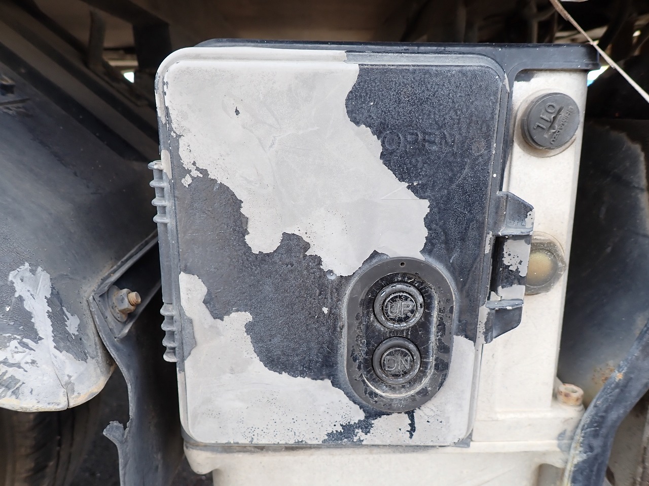 MITSUBISHI Canter Guts