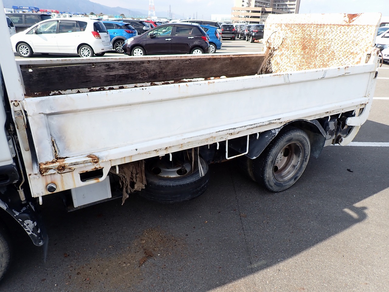 MITSUBISHI Canter Guts