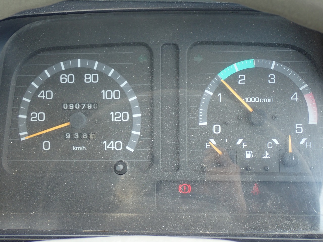 MITSUBISHI Canter Guts