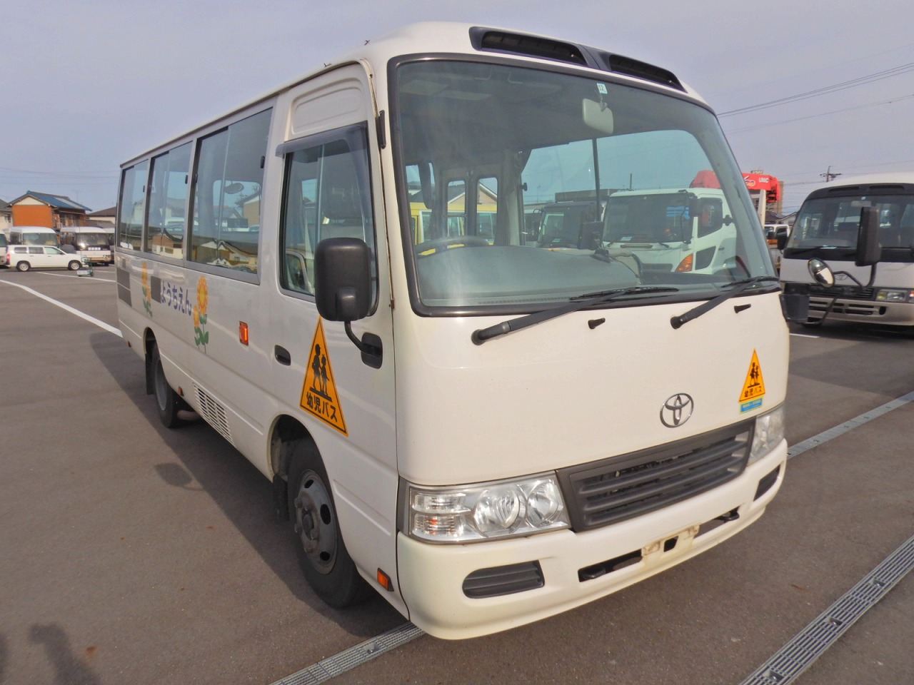 TOYOTA Coaster