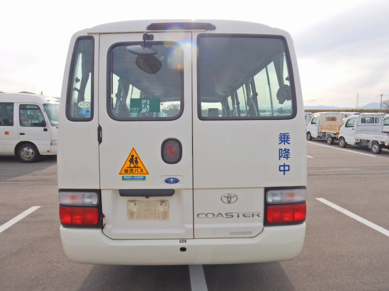 TOYOTA Coaster