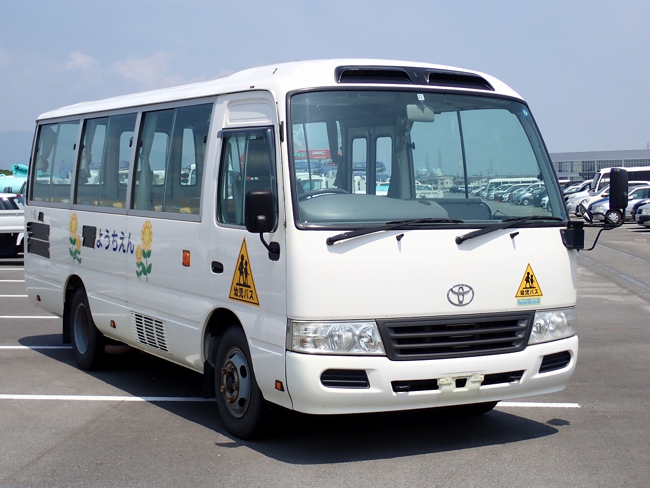 TOYOTA Coaster
