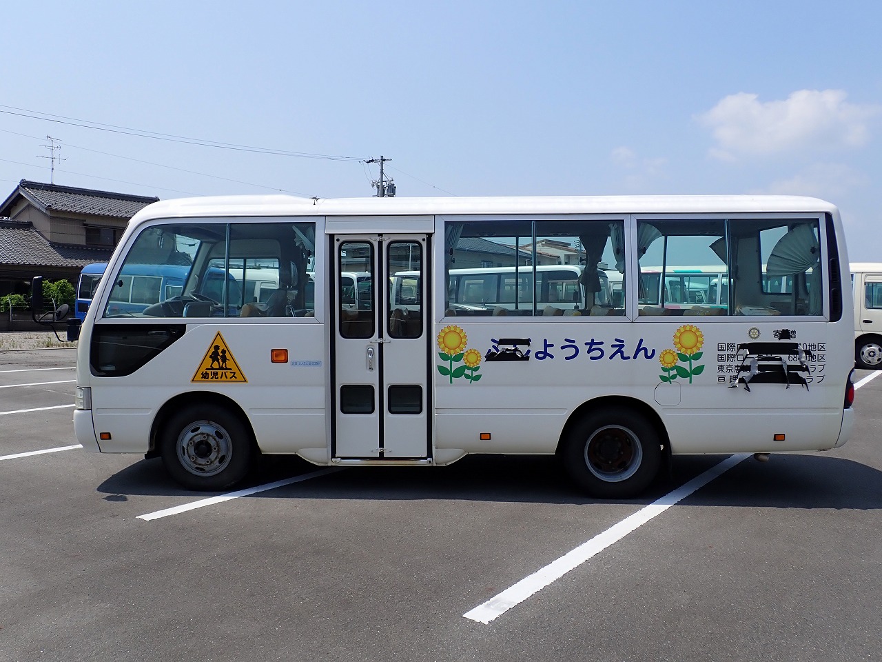 TOYOTA Coaster
