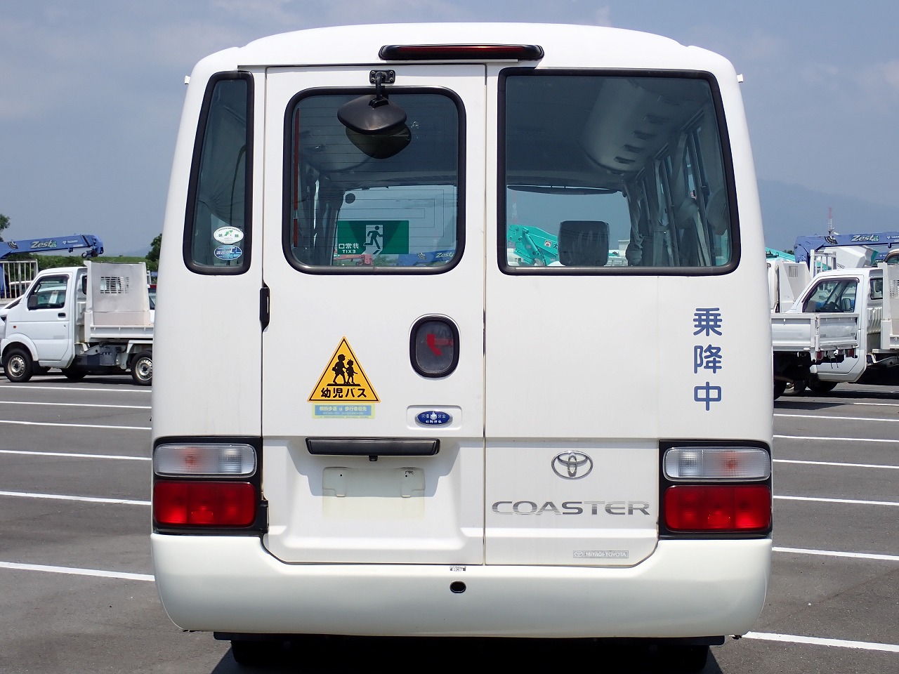 TOYOTA Coaster