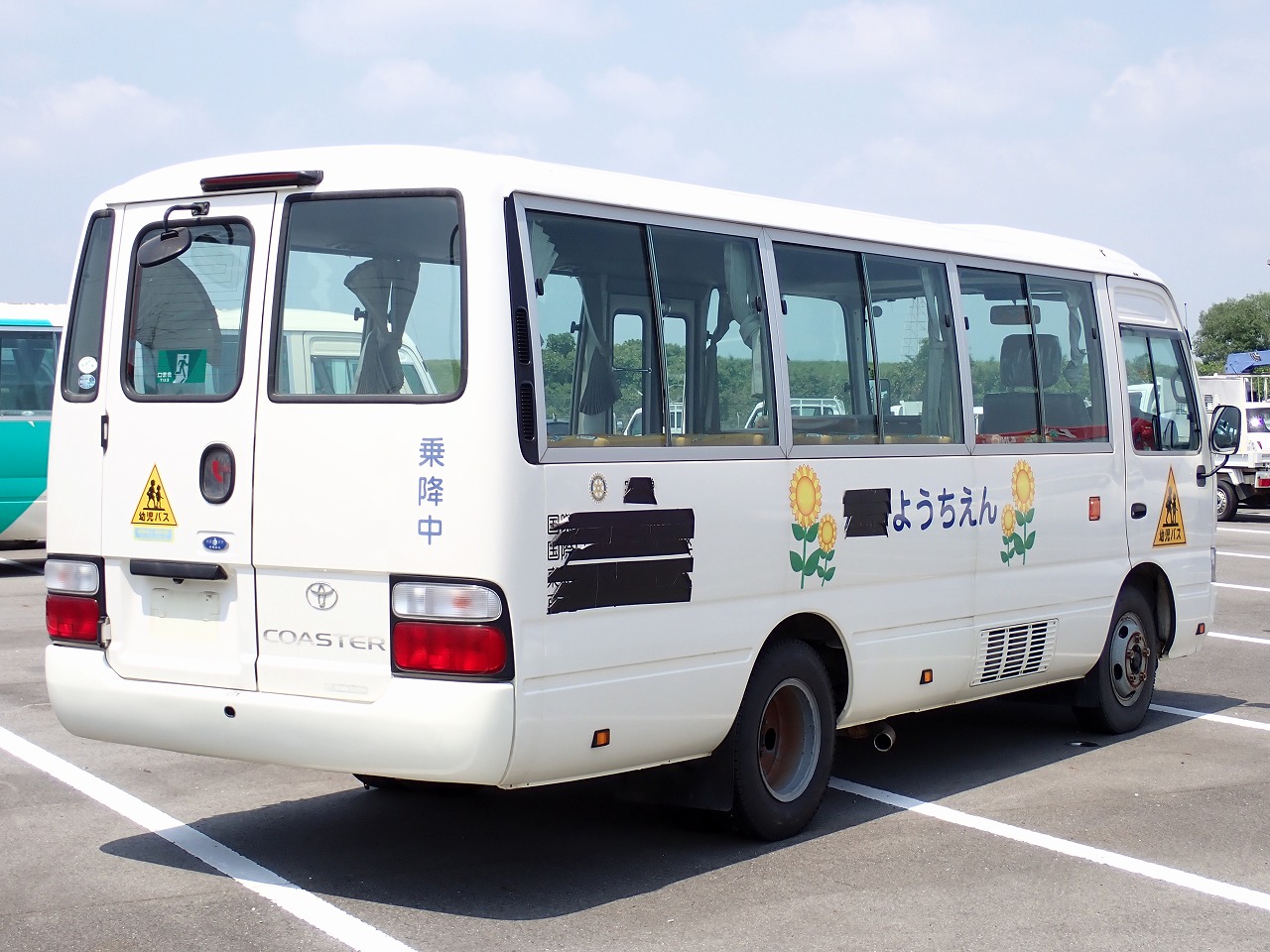 TOYOTA Coaster