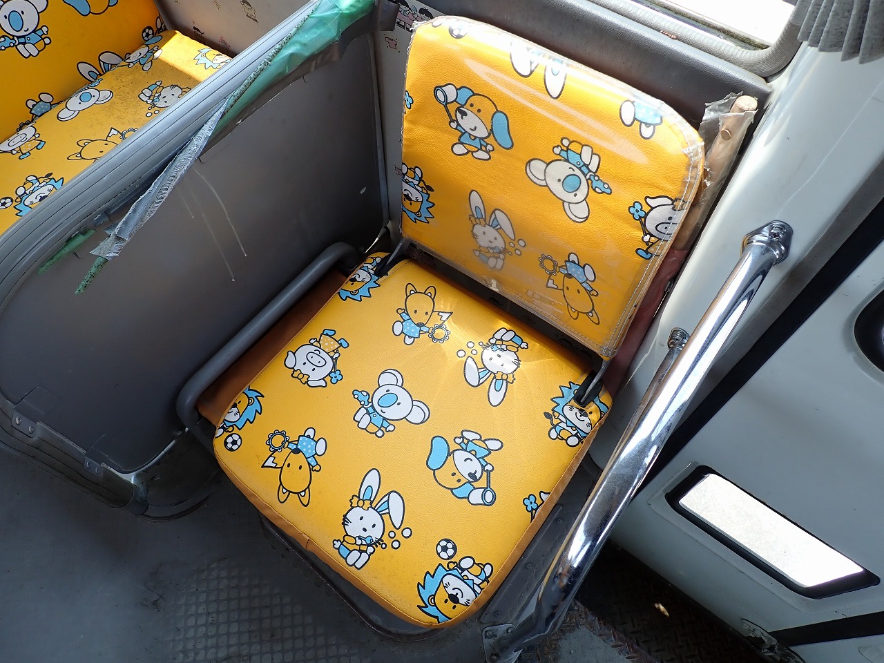 TOYOTA Coaster