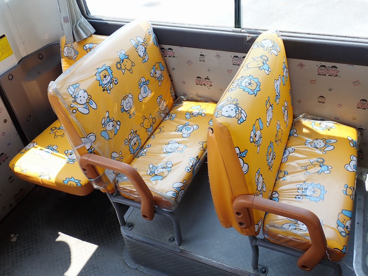 TOYOTA Coaster