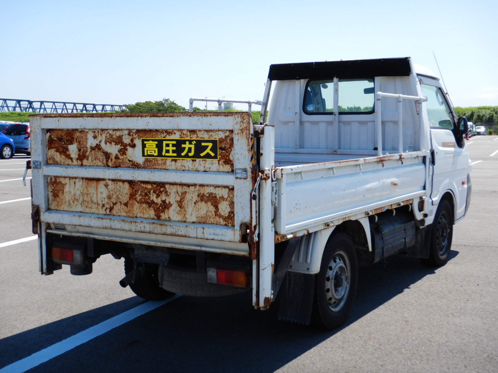 MAZDA Bongo Truck