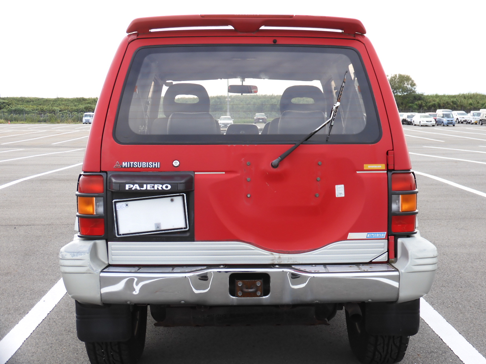 1995 Mitsubishi Pajero Y-V26WG 4WD - Car Price $3,371