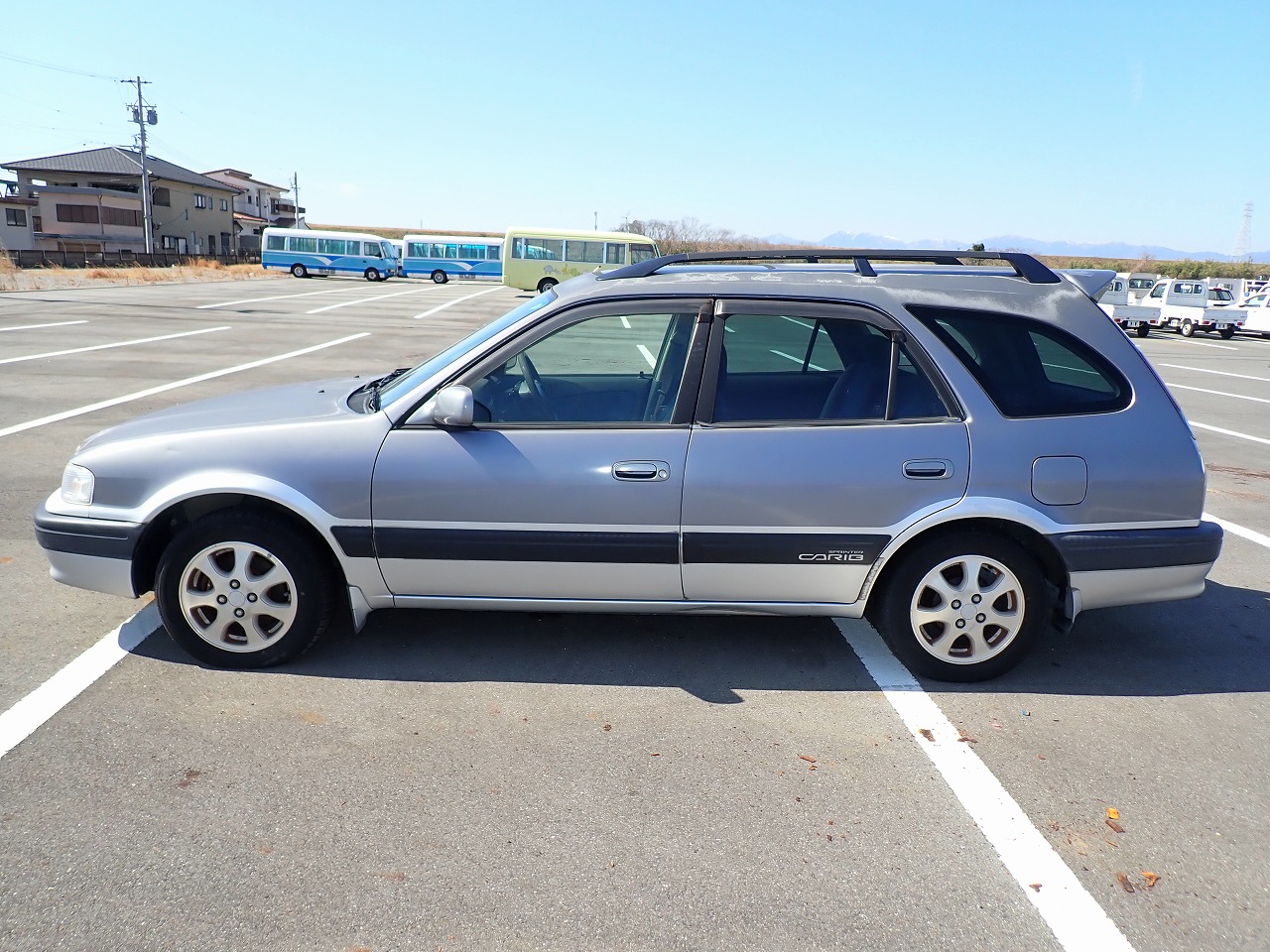 TOYOTA Sprinter Carib