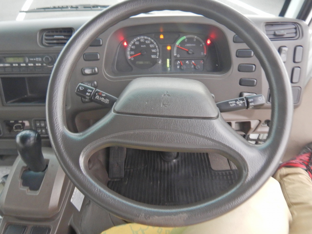 MITSUBISHI Rosa