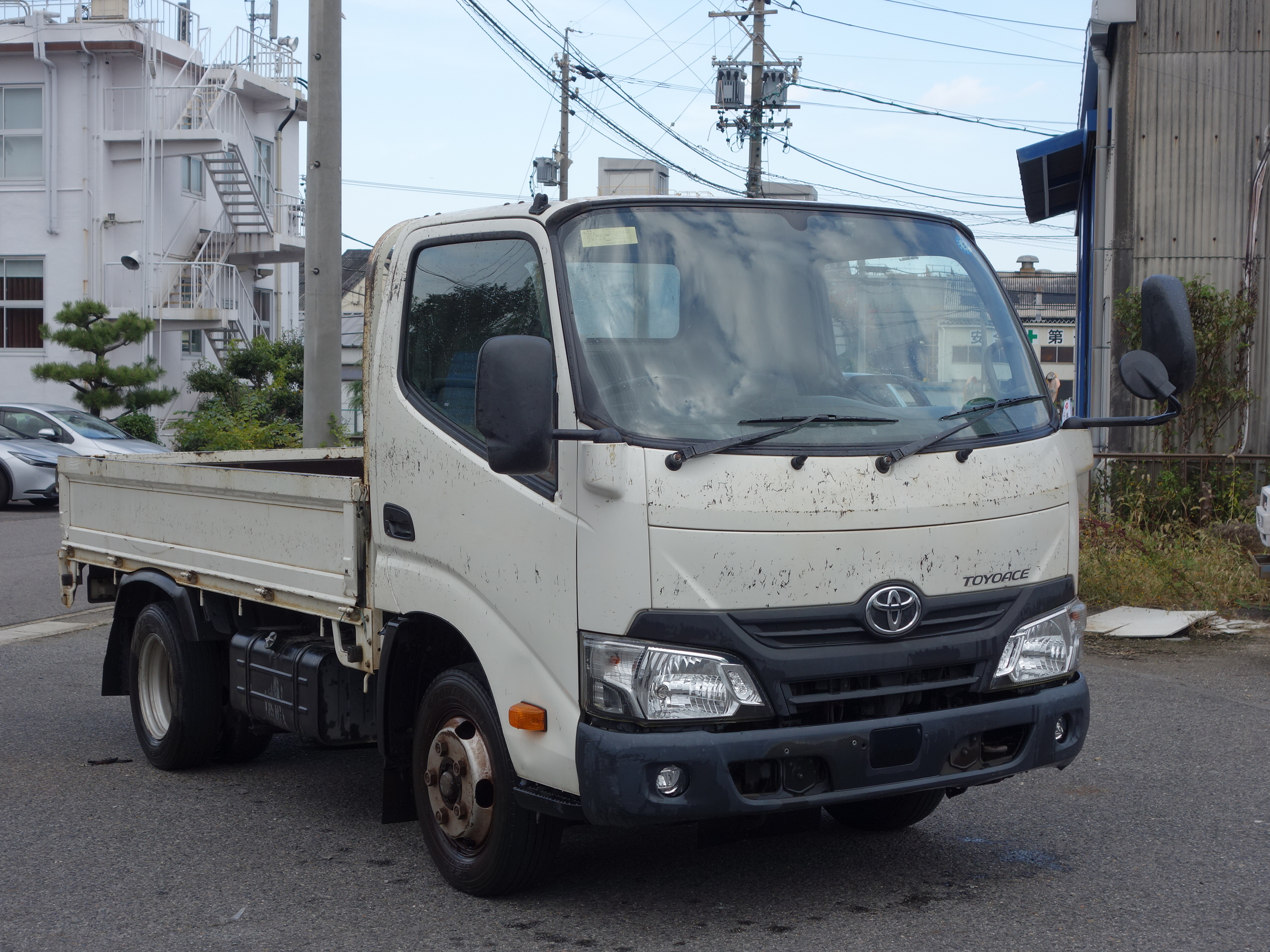 TOYOTA Toyoace