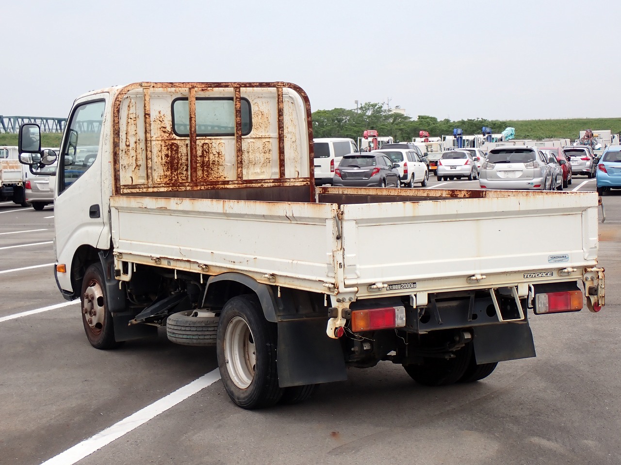 TOYOTA Toyoace