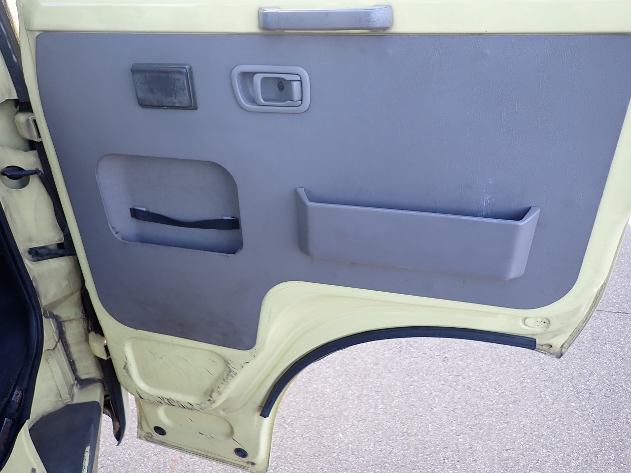 NISSAN Civilian Bus