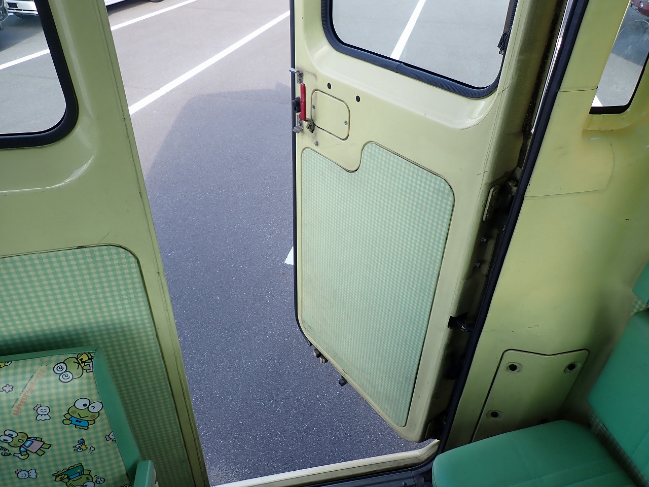 NISSAN Civilian Bus