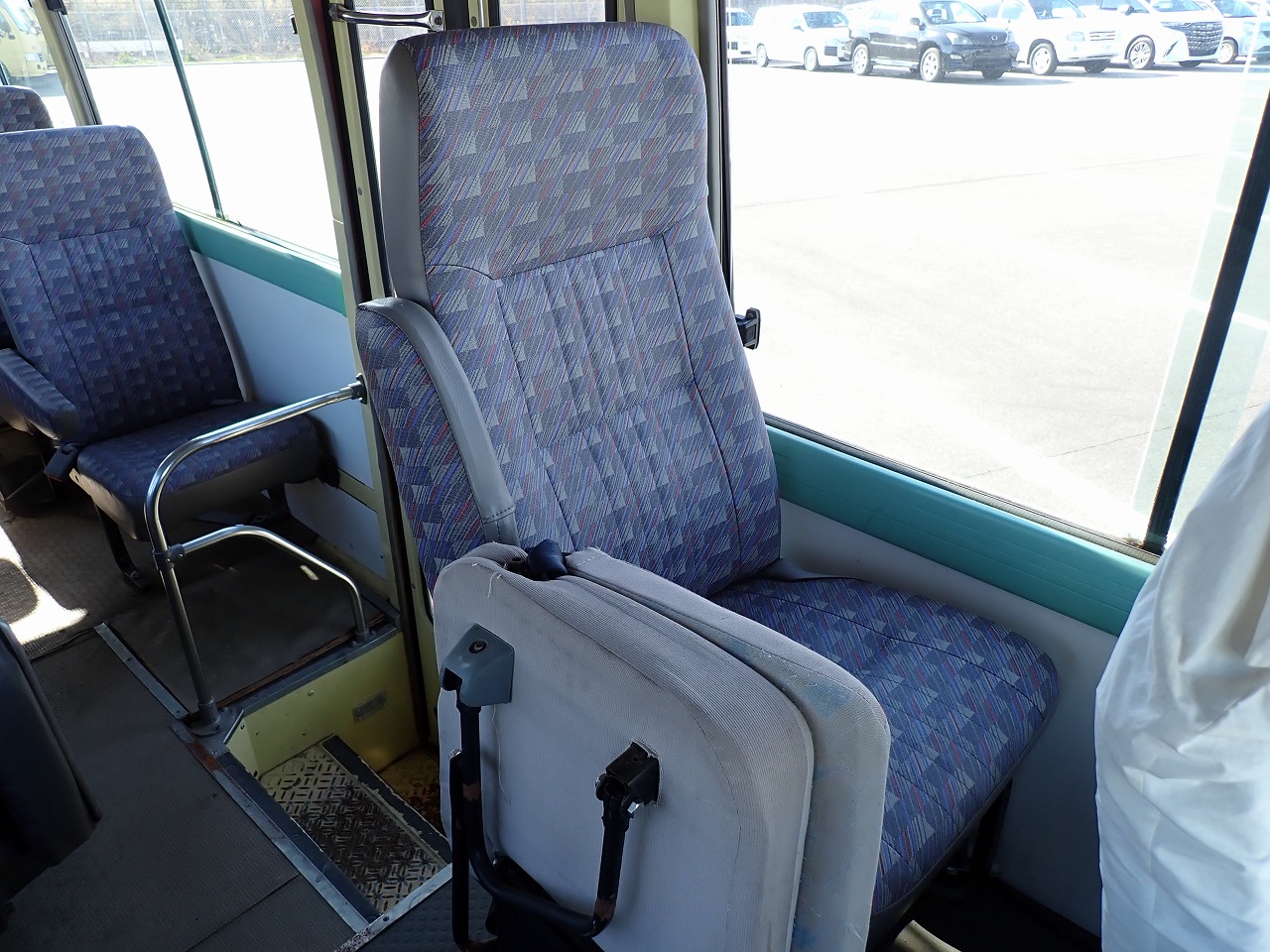 NISSAN Civilian Bus