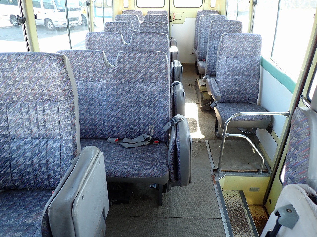 NISSAN Civilian Bus
