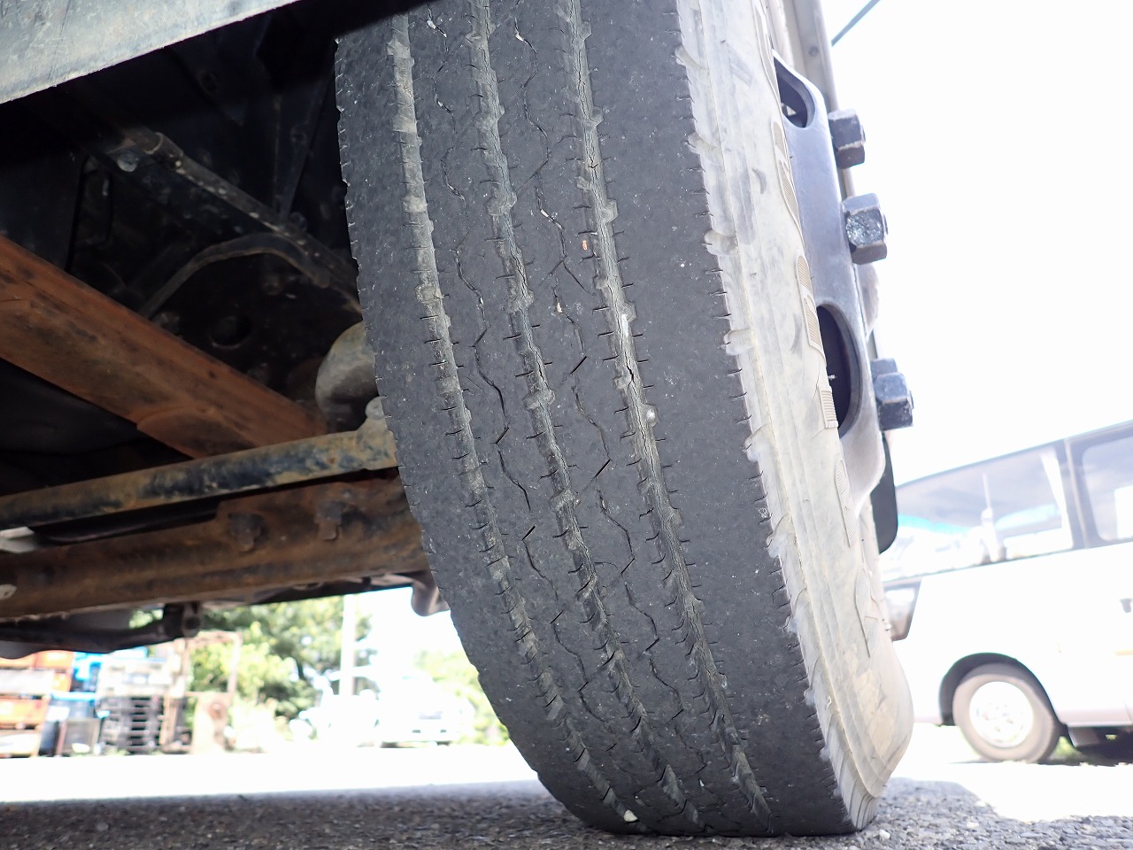 MITSUBISHI Canter
