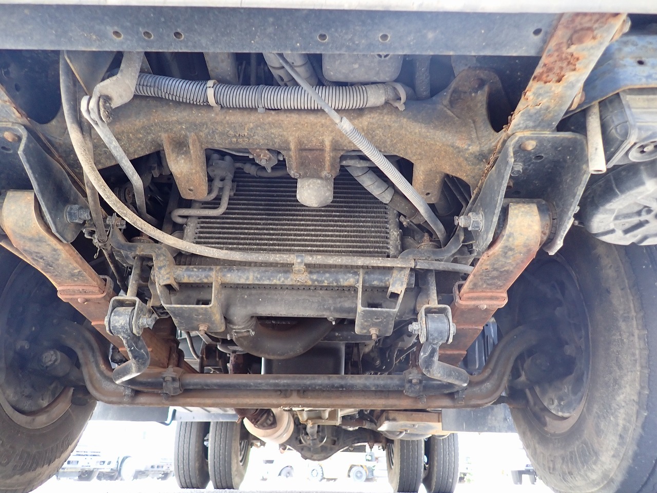 MITSUBISHI Canter