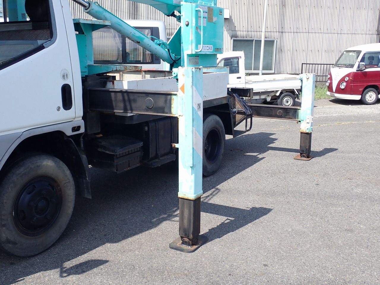 MITSUBISHI Canter