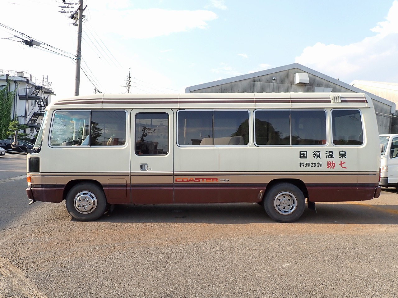 TOYOTA Coaster