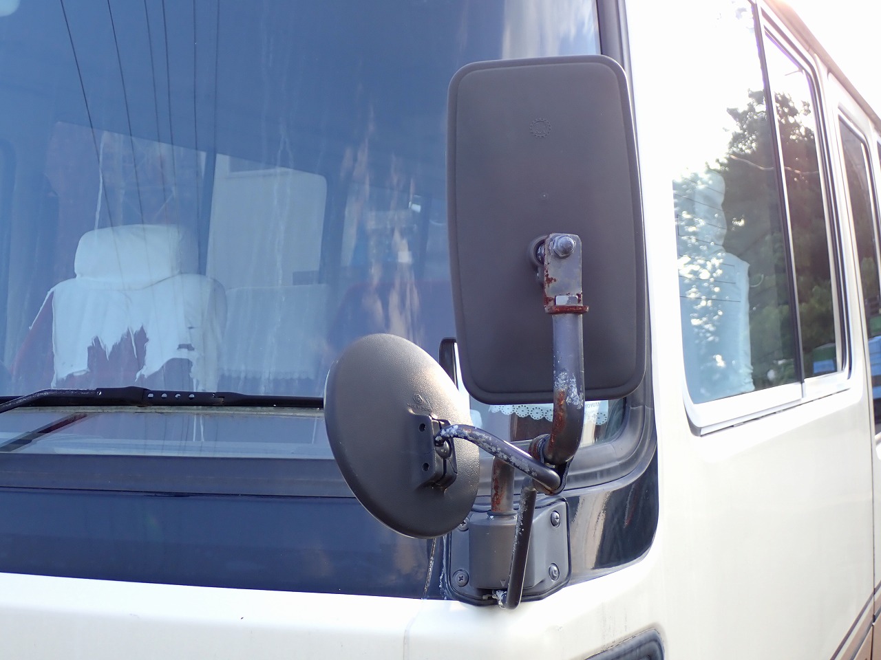 TOYOTA Coaster