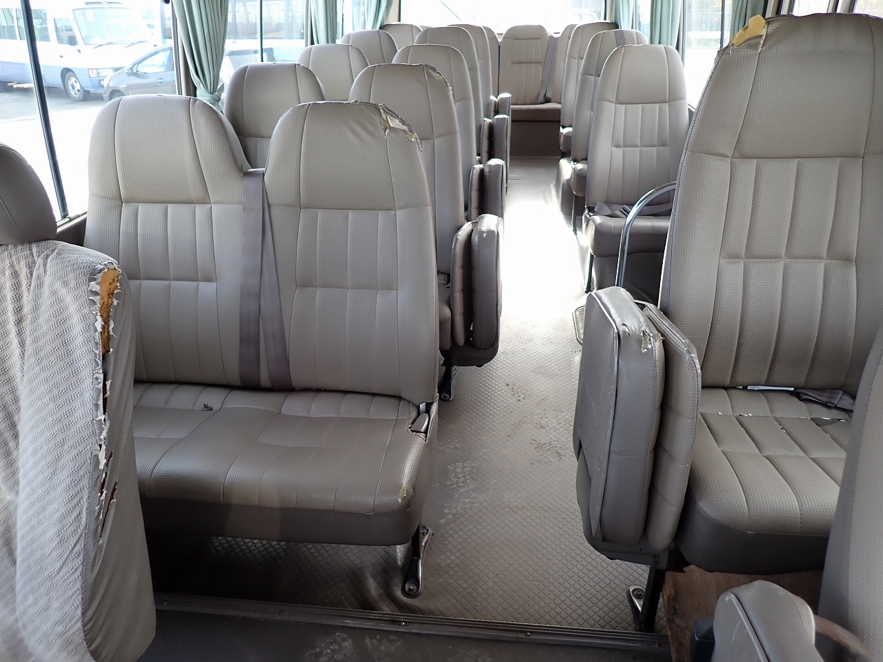 TOYOTA Coaster