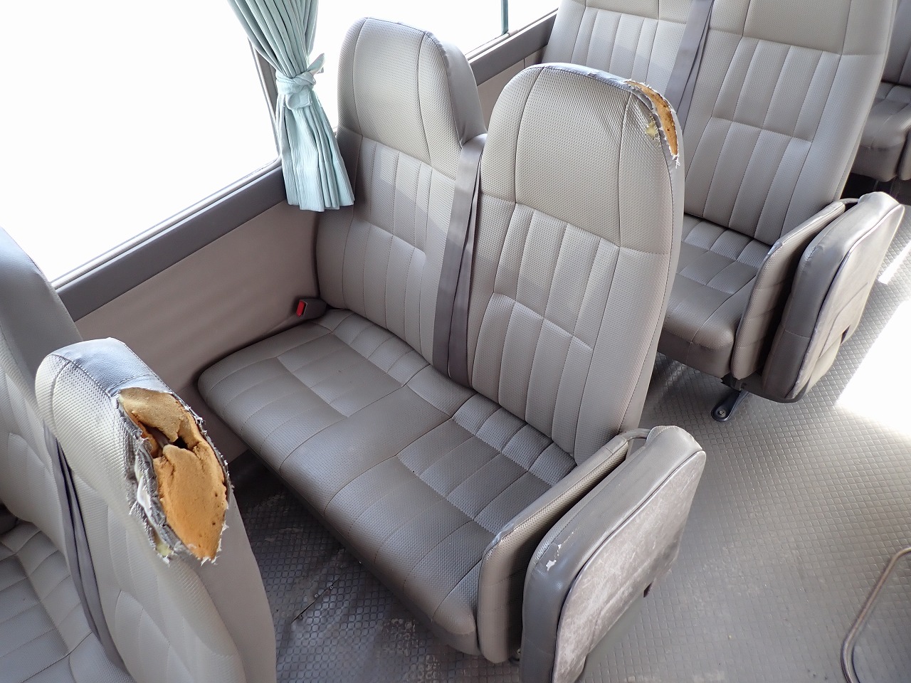 TOYOTA Coaster