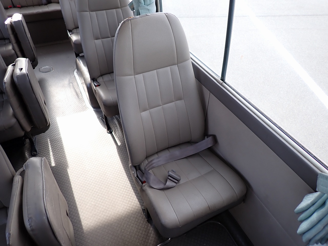 TOYOTA Coaster