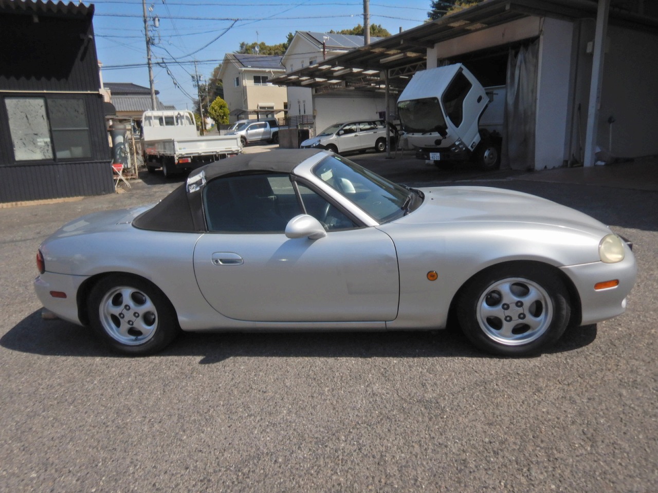 MAZDA Roadster