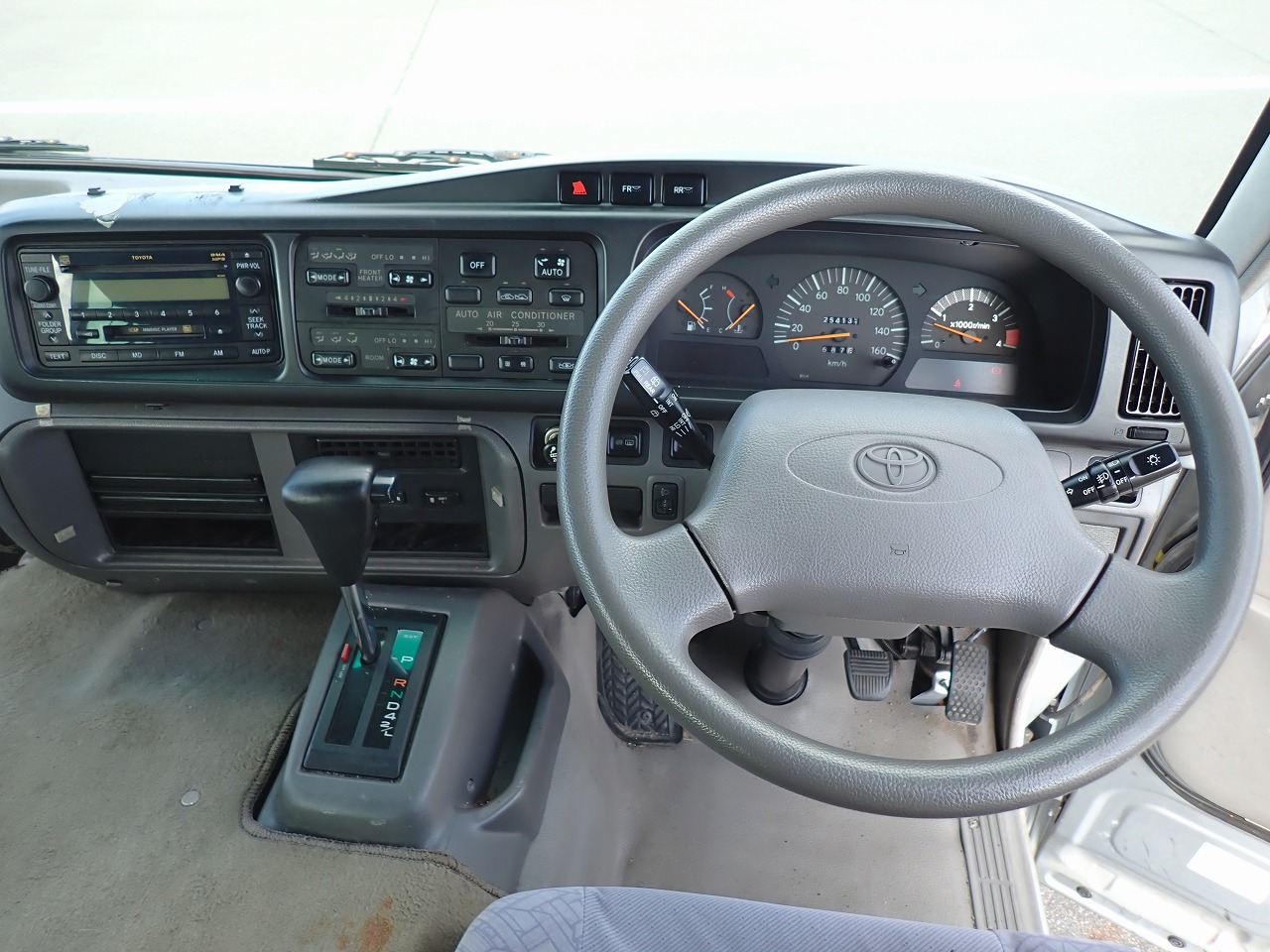TOYOTA Coaster